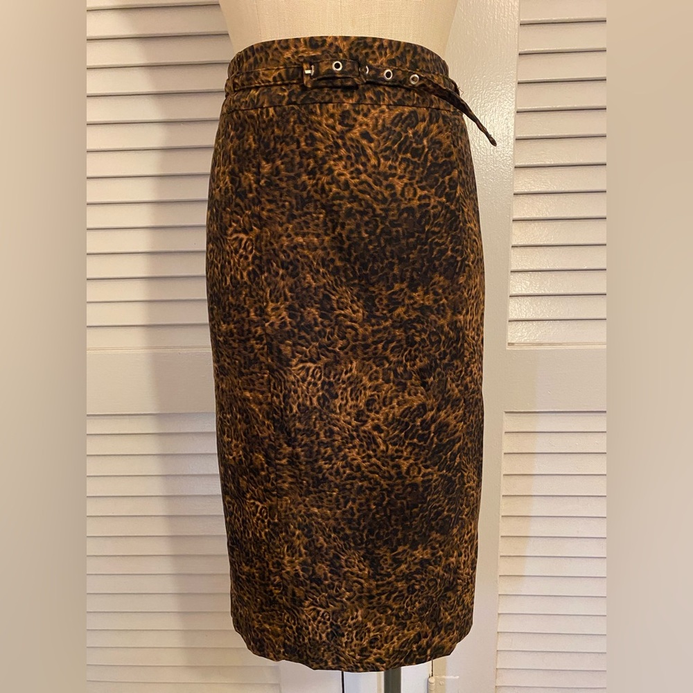 Leopard Print “Harvé Bernard”  Pencil Skirt- Size 10